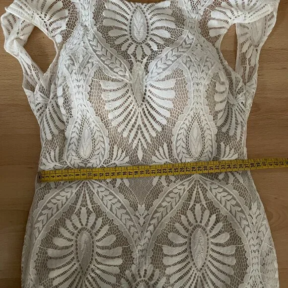 COPY - Preloved Anthropologie/BHLDN Ludlow Gown - Picture 10 of 14